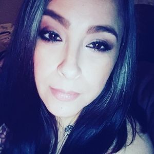 Meet your Posher, Manuela